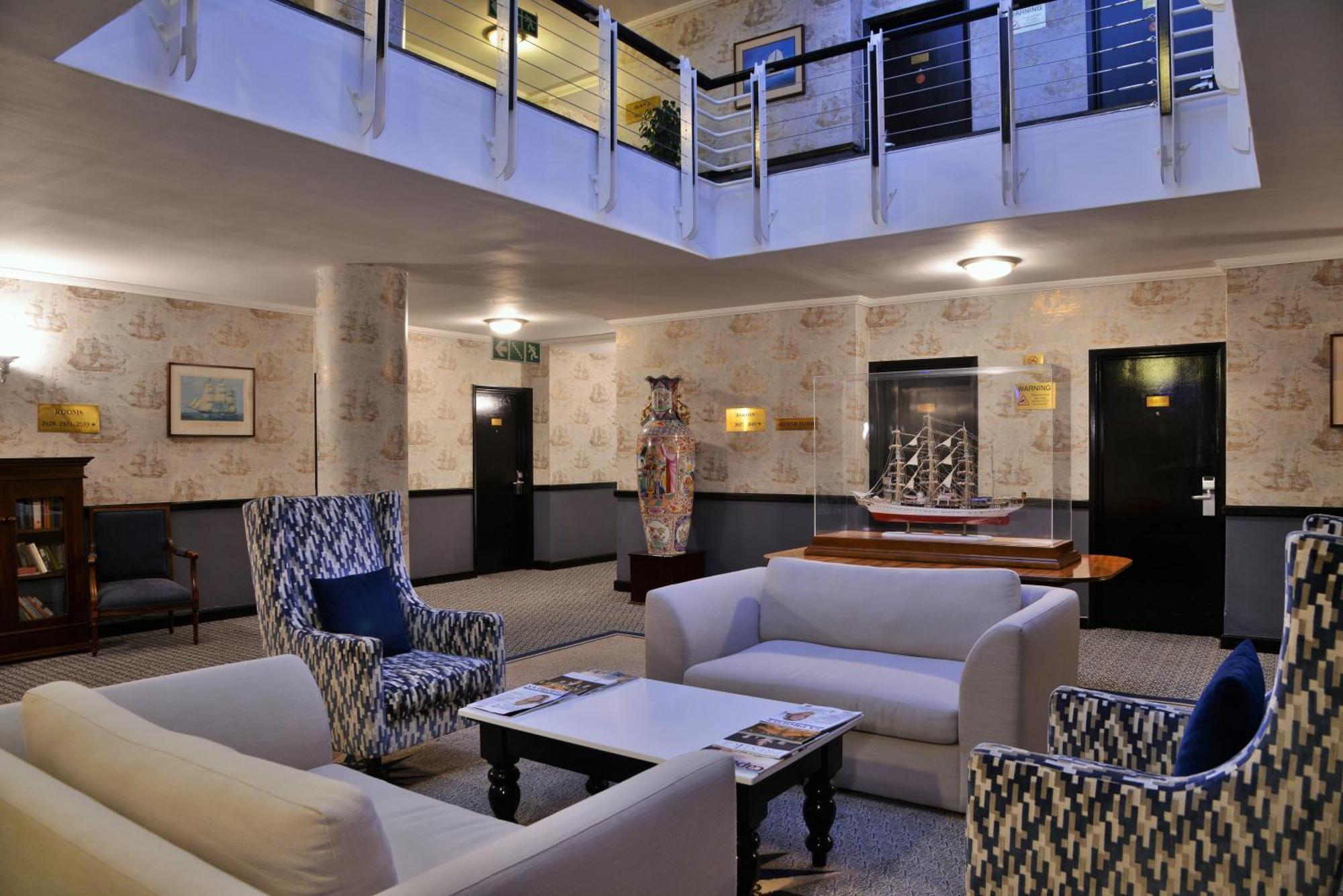 The Commodore Hotel Città del Capo Esterno foto